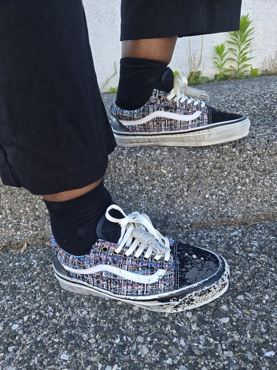 trudyspeaks's tweet photo. 👟: Vans Old Skool Premium Charms 'Black Grey' 
.
#kotd #vans #oldskool #unboxedapp #unds https://t.co/CjrgDJqHPl