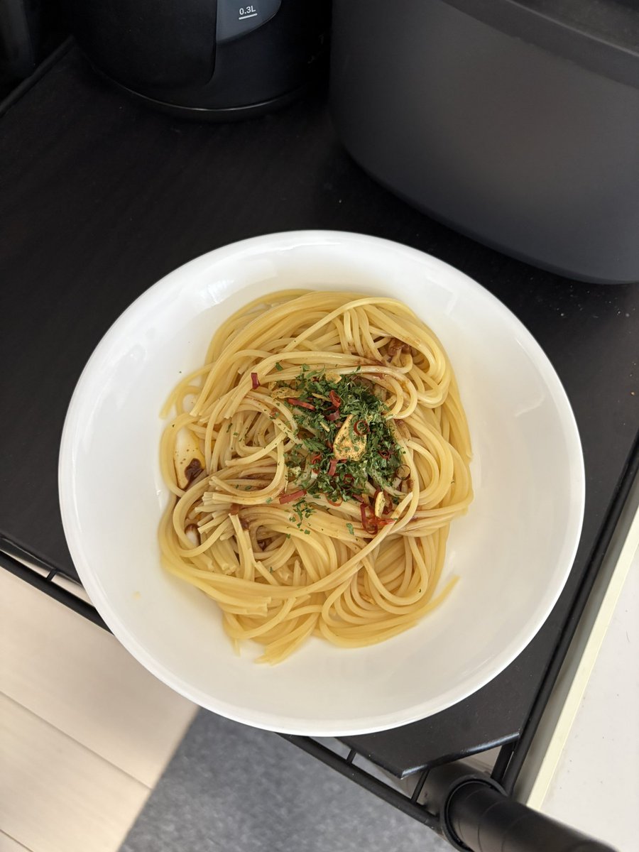 nil2921's tweet photo. 家だからできる https://t.co/mC4XFm0gaW