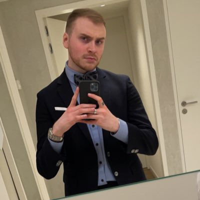 SynicalCOD's tweet photo. @BSDenza @Ethxnz_ @0BenW or next bond villain https://t.co/ilDq9rrRHL
