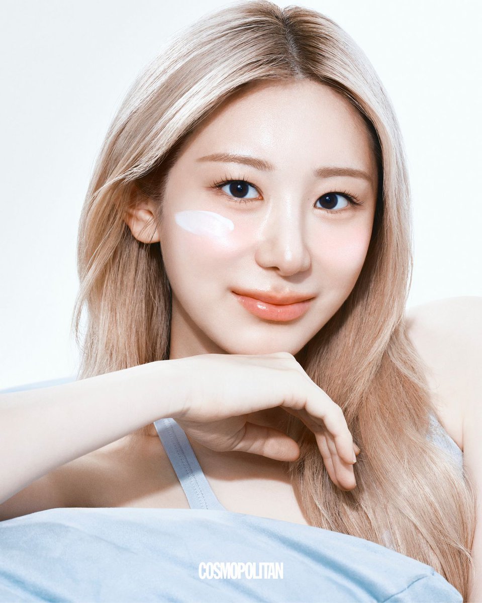 forleechaeyeon_'s tweet photo. Lee Chaeyeon at Cosmopolitankorea ✨ 

#LEECHAEYEON #이채연 #Chaerish #Catching @official_LCY https://t.co/7i3smcdu8S