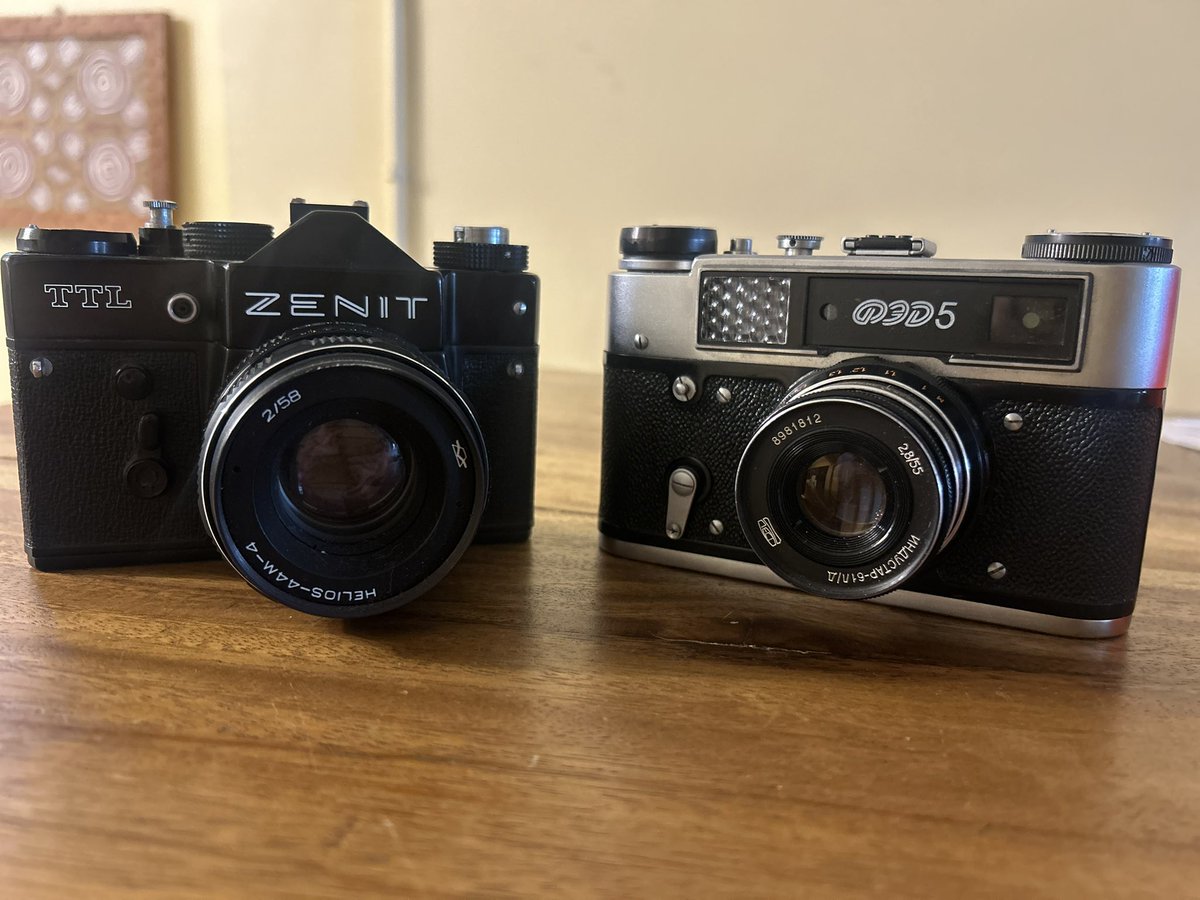 Mistress_Wonder's tweet photo. New obsession unlocked: vintage film cameras. Now I’m looking at developing my own film because apparently I needed another expensive hobby 😏 https://t.co/f00kHfs5q2