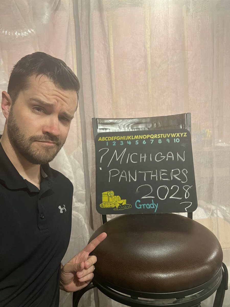 profbtherapy's tweet photo. Bonus points to anyone who caught the ode to Woody Paige Easter egg in tonight’s show! https://t.co/U9tfRNrCMU