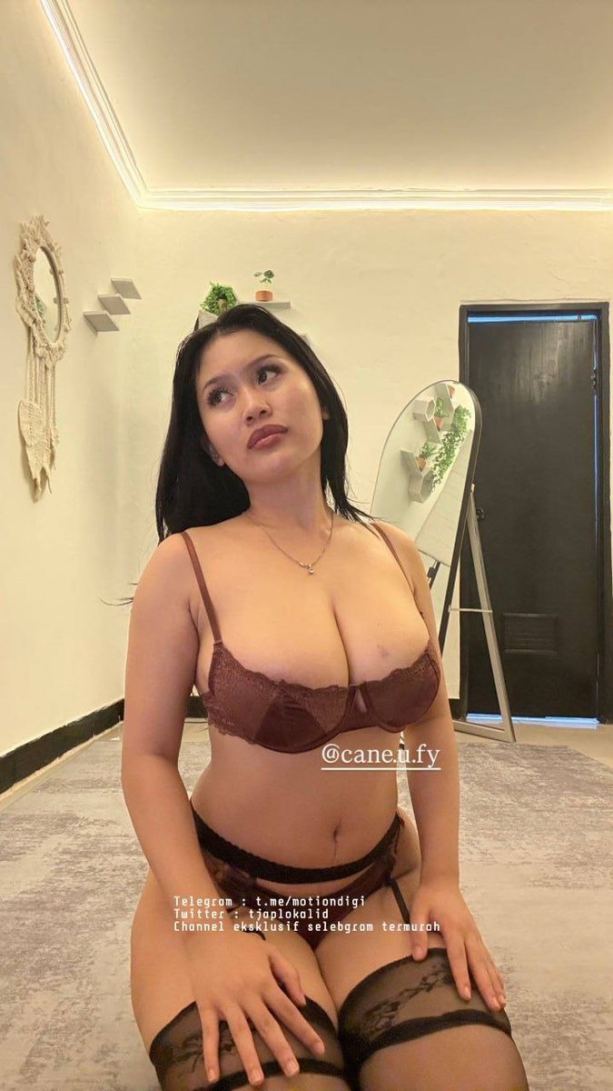 tiktokviral320's tweet photo. New Cane tiktok update

join langsung gratis : https://t.co/2t3CsVUPfW

#indo #tobrut #cantik https://t.co/isaQRbLmqC