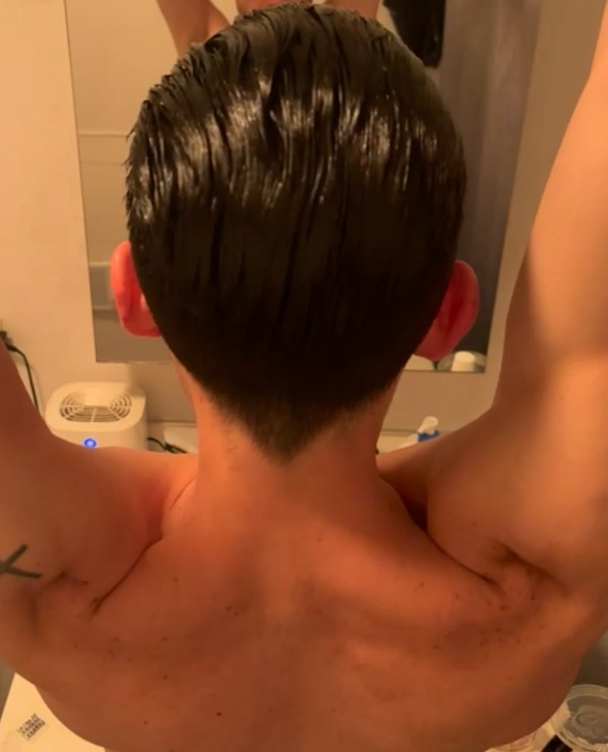 Slicked Himbo tweet media