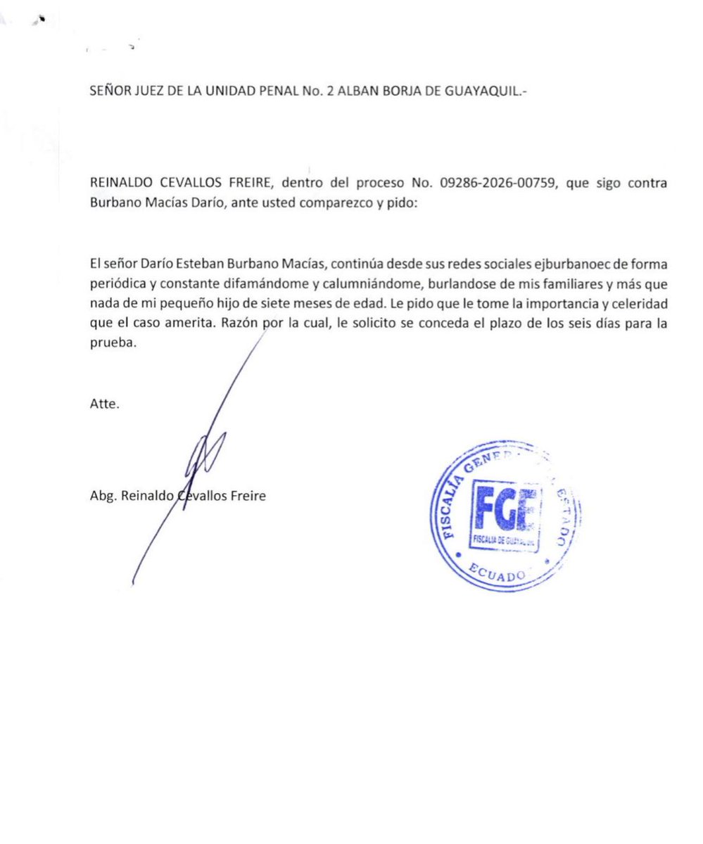 DARBU69's tweet photo. Señora Presidente @mechascaicedo del @CJudicaturaEc 

Señores Vocales 
@_AlfredoCuadros
@MagalyRuizCajas
@DamianLarcoG

@CJGuayas
@CorteGuayas
@DEFENSORIAEC

El abogado REINALDO EFRAÍN CEVALLOS FREIRE, siendo un Fiscal en funciones, INOBSERVA reiteradamente la norma legal vigente tipificada en el Código Orgánico de la Función Judicial.

Presenta escritos con su sola firma y como "ABOGADO", en diferentes Expedientes de Investigación en la @FiscaliaEcuador Guayas, creando un "CONFLICTO DE INTERESES" con sus compañeros Fiscales.

Ademas presenta varios escritos con su sola firma y como "ABOGADO" ante Jueces de las Unidades Judiciales de Guayaquil y Samboróndon, de forma personal y en horas laborales, sin tener el permiso respectivo de Talento Humano de la Fiscalía.

Pero el total ABUSO DEL DERECHO se da el día Lunes 01 de Junio del 2026 a las 14h33, cuando presenta un nuevo escrito, firmando nuevamente como "ABOGADO", pero con un sello estampado de la Fiscalia General del Estado. 

PREGUNTO:

¿ Esa acción del servidor Judicial no es crear un "CONFLICTO DE INTERESES" con el Juez de la causa ? 

El servidor Judicial REINALDO CEVALLOS FREIRE, actúa con voluntad y conciencia y ejecuta reiteradamente el ACTO DOLOSO de presentar varios escritos en la Fiscalia y en las Unidades Judiciales, INOBSERVANDO, las normas legales establecidas en el COFJ, que se las detallo a continuación: 

"...Art. 16.- Principio de Dedicación Exclusiva.- El ejercicio de cualquier servicio permanente o de periodo en la Función Judicial, remunerado presupuestariamente o por derechos fijados por las leyes, es incompatible con el desempeño libre de la profesión de abogado o de otro cargo público privado, con excepción de la docencia universitaria, que la podrán ejercer únicamente fuera de horario de trabaio...

Art. 103.- Prohibiciones.- Es prohibido a las servidoras y servidores de la Función Judicial:...

1. Abandonar el trabajo o ausentarse del mismo, de manera injustificada o sin autori- zación previa;...

12. Ejercer la libre profesión de abogado directamente o por interpuesta persona;...

16. Actuar cuando sus intereses entren en conflicto con los de organismos de la Función Judicial; y...

Art. 109.- Infracciones gravisimas.- A la servidora o al servidor de la Función Judicial se le impondrá sanción de destitución, por las siguientes infracciones disciplinarias: ...

1. Vulnerar, a pretexto de ejercer facultad de supervisió, la independencia interna de las servidoras y los servidores de la Función Judicial;...

6. Ejercer la libre profesión de abogado directamente o por interpuesta persona;...

7. Intervenir en las causas como jueza, juez fiscal o defensor público con dolo, manifiesta negligencia o eror inexcusable declarados en el ámbito jurisdiccional, de conformidad con las disposiciones establecidas en los articulos siguientes, en concordancia con el artíiculo 125 de este Código;...".(Sic).

Se han presentado 5 Denuncias al Control Disciplinario del Guayas, indistintamente por cada caso que de forma individual ha incurrido en Prohibiciones el servidor Judicial, y se las detallo a continuación: 

1.- Expediente No. 09001-2026-0478

2.- Expediente No. 09001-2026-0508

3.- Expediente No. 09001-2026-0551

4.- Expediente No. 09001-2026-0552

5. En trámite de apertura

ESTAS MALAS PRÁCTICAS DE LOS SERVIDORES JUDICALES EN TOTAL ABUSO DE FACULTADES, DEBEN SER SANCIONADAS Y DAR UN EJEMPLO CLARO A LOS USUARIOS DE LA FUNCIÓN JUDICIAL, QUE ESTAS USANZAS VAN A TERMINAR.

👇  ONUS PROBANDI  👇