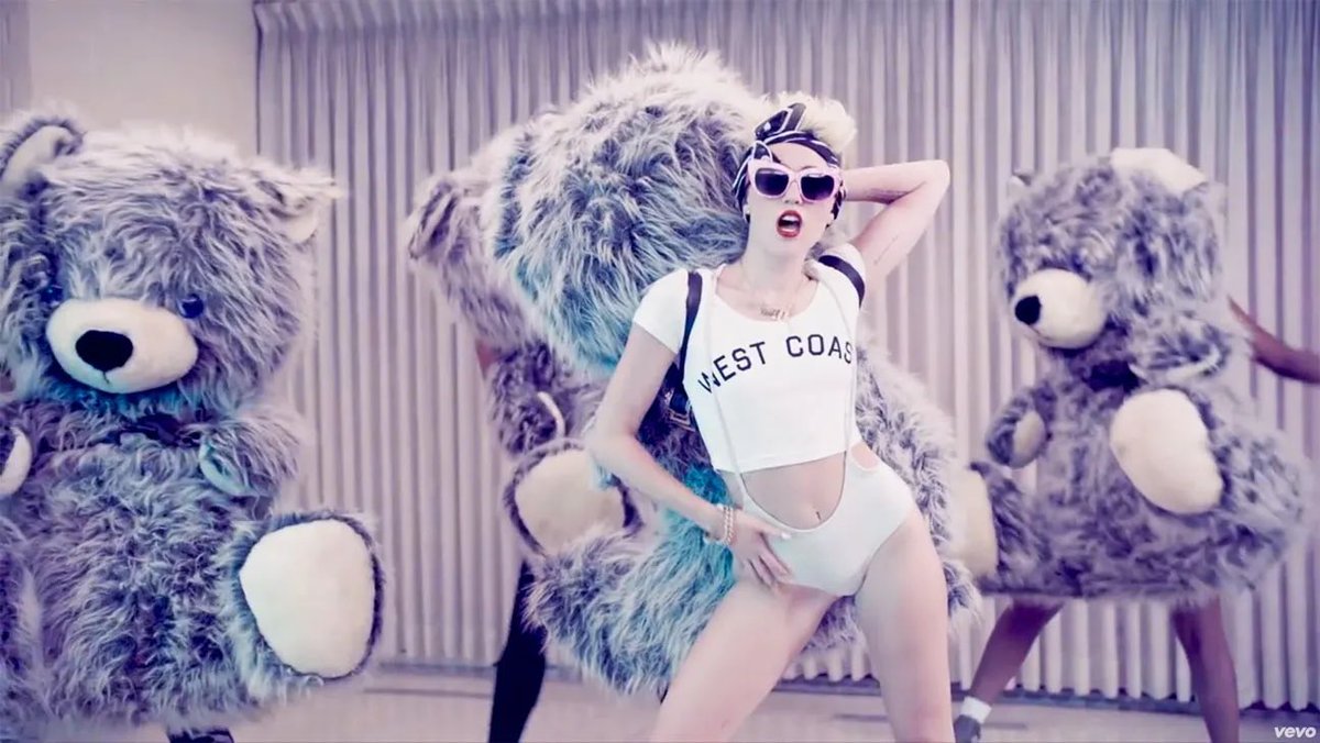 PopCrave's tweet photo. 13 years ago today, Miley Cyrus released “We Can’t Stop.” https://t.co/N8R8T3Upff