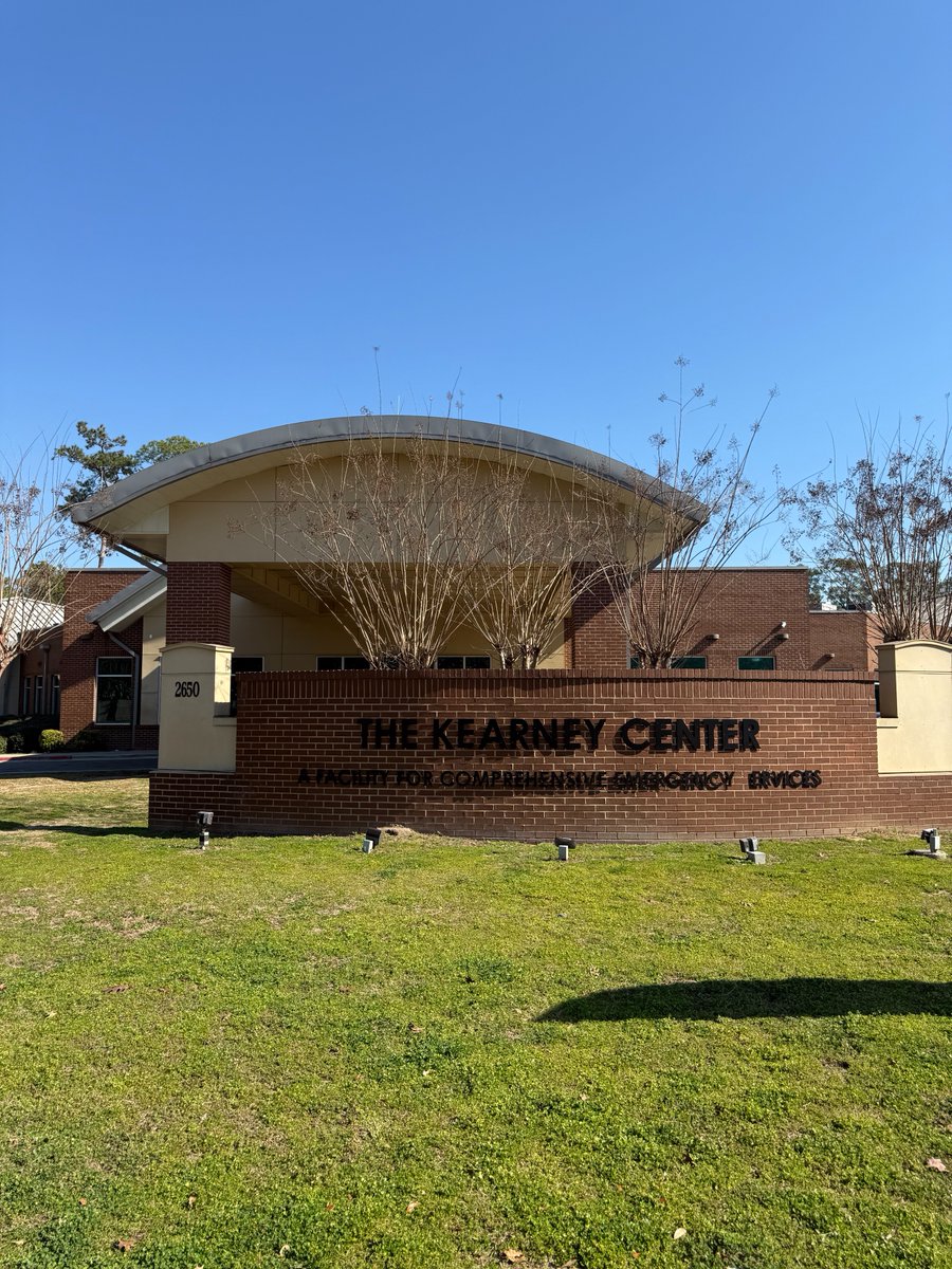KearneyCenter's tweet photo. We are more than a shelter, we’re a path forward.

The Kearney Center is a place where help and hope take shape through supportive services, case management, and housing assistance, creating pathways toward stability and new beginnings.

Learn more: https://t.co/0YdSPliXEb https://t.co/KgpjSC1urH