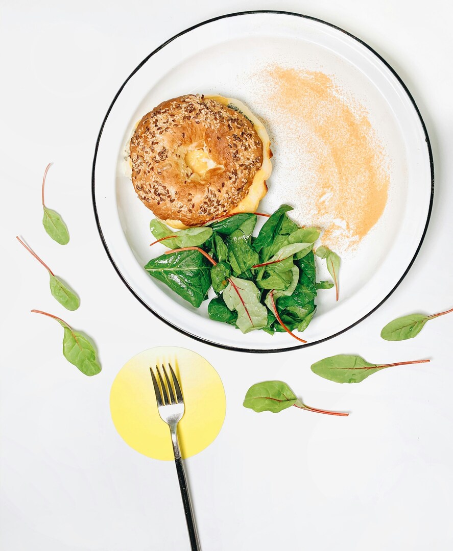 cornguo's tweet photo. #ㄘ飯機機人
十二點啦，來吃飯吧！

///
Image from Unsplash API
Courtesy of Anastasiia Rozumna https://t.co/wso2FFyCOg https://t.co/fqb3unkNP1