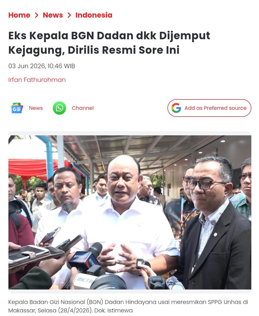 dot_id_'s tweet photo. Dadan dijemput kejagung itu bukan berita istimewa.

Harusnya sudah diadili semnjak ratusan siswa terdeteksi keracunan,

Bukan hanya dadan, ketua BGN yang baru juga! https://t.co/5TUNImPJg0