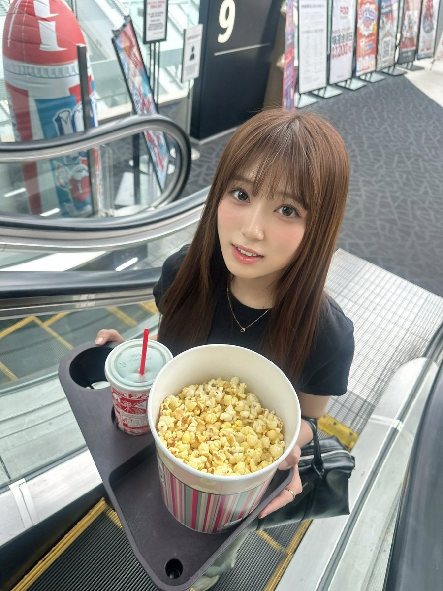 矢吹奈子 tweet media