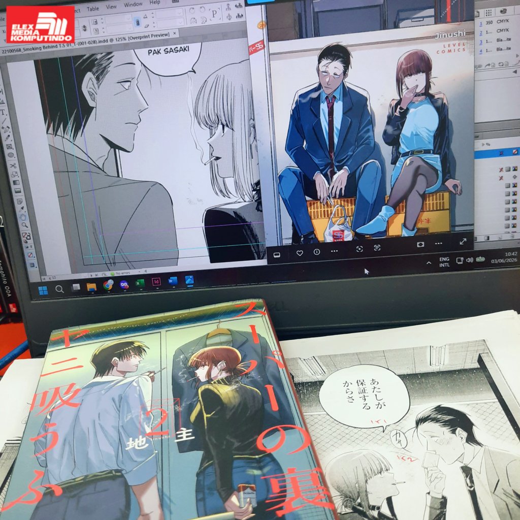 comic_lxlc's tweet photo. Vol.1 kisah om-om kikuk &amp; mbak kasir supermarket masih menunggu ISBN!!😭
Sepertinya jadi terbit awal Juli...😭

Tapi vol.2 sudah selesai diedit!! Nggak sabar nunggu animenya!! Merokok nggak baik untuk kesehatan, btw!☝🏼❤ https://t.co/IslBah6Tbd