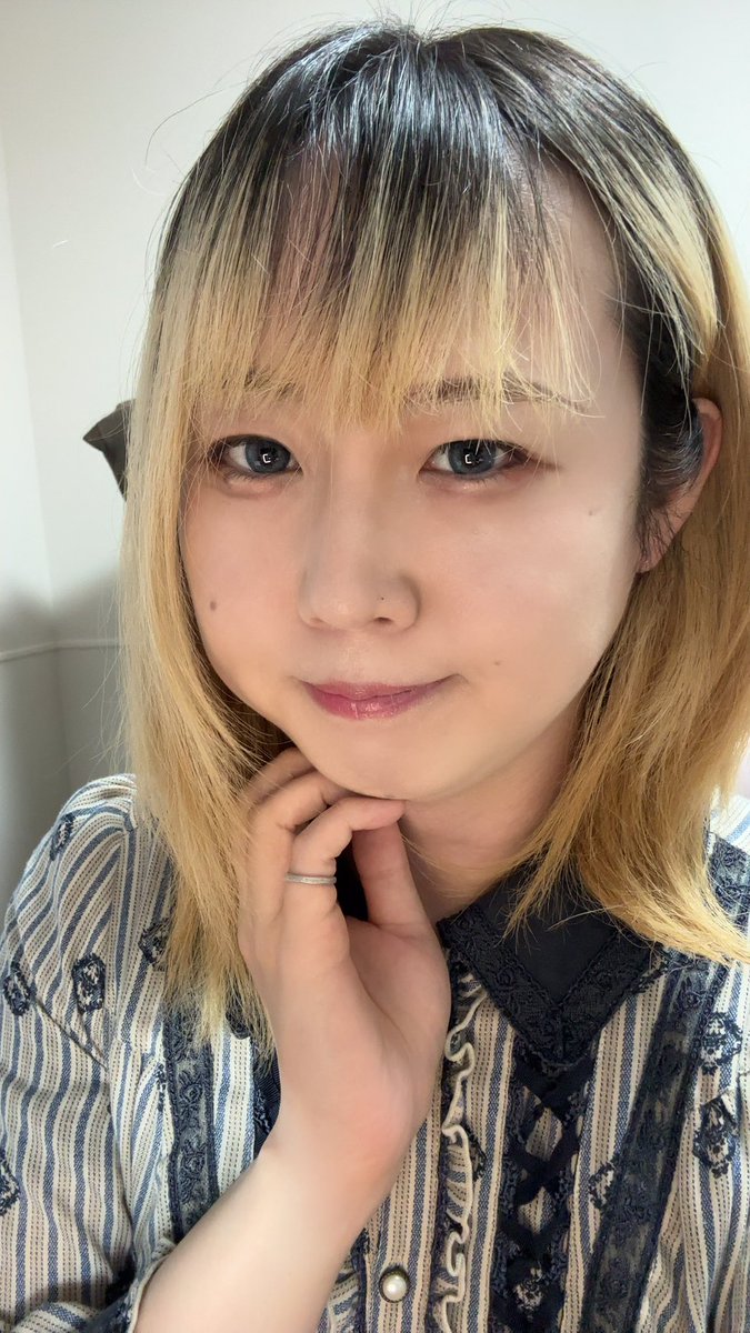 _ao0309's tweet photo. 皆様お久しぶりです…
久しぶりの女装を📸
7kg太ってまるまる

#女装 #男の娘 https://t.co/dpwNZFGAr6