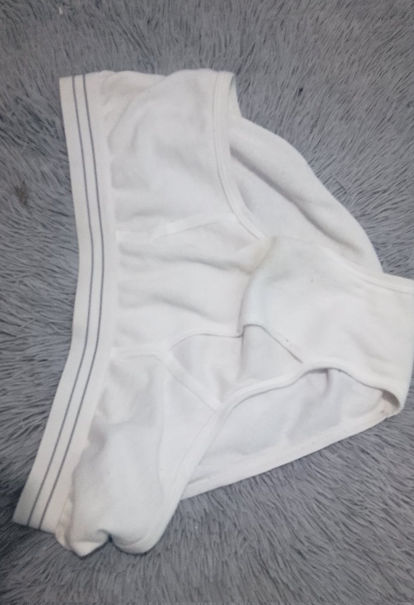 Venegasyeyo30's tweet photo. $$$$ 💰💵🫰🏽🩲
Usados, pregunta DM 

Me vine 3 veces. 🩲🍆💦
#gays #fetiche #breef #boxer #ropainterior #mamadas #blowme #gay #cruising #cruisingméxico #olores https://t.co/9wMWfxJunU