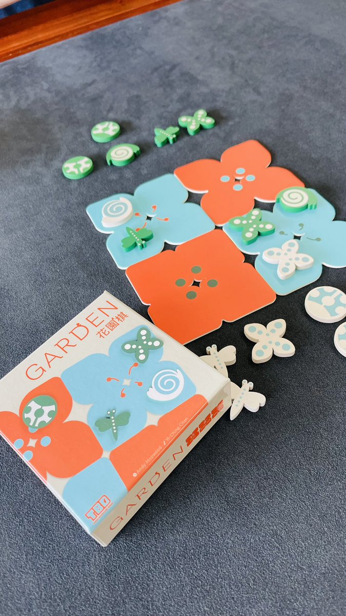 entry_boardgame's tweet photo. 今日も元気にオープン🚪🌱

今日からまた営業スタート！
わくわくしながら遊びに来たくなる一日になりそうです🎲✨
すでに相席待ちのお客様もいらっしゃってます🥳

おひとりでもグループでもぜひ😊

#ENTRYなう https://t.co/LWUPfnQEtN