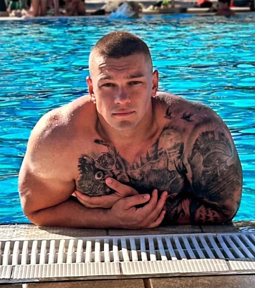 SerbianMuscle's tweet photo. Muscle stud Aleksandar
#Srbija #Serbia https://t.co/ZDFBhDdBoo