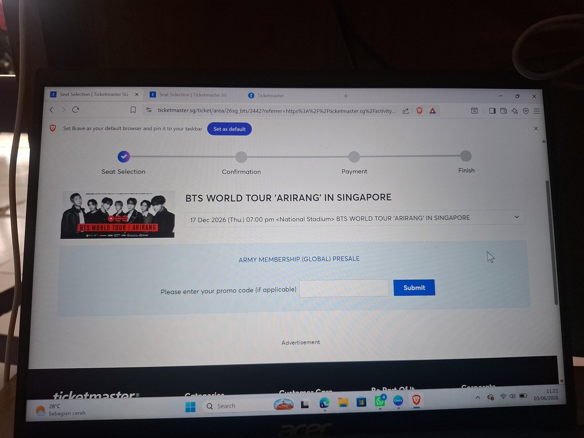 myshohei's tweet photo. Day 1 sama day 2, ga ada fee soalnya bantu temen eh temen udah dapet. Yang mau lgsg rep aja biar ku ganti namanya #armybantuarmy bts Singapore sg arirang https://t.co/0zJx4XFOdx