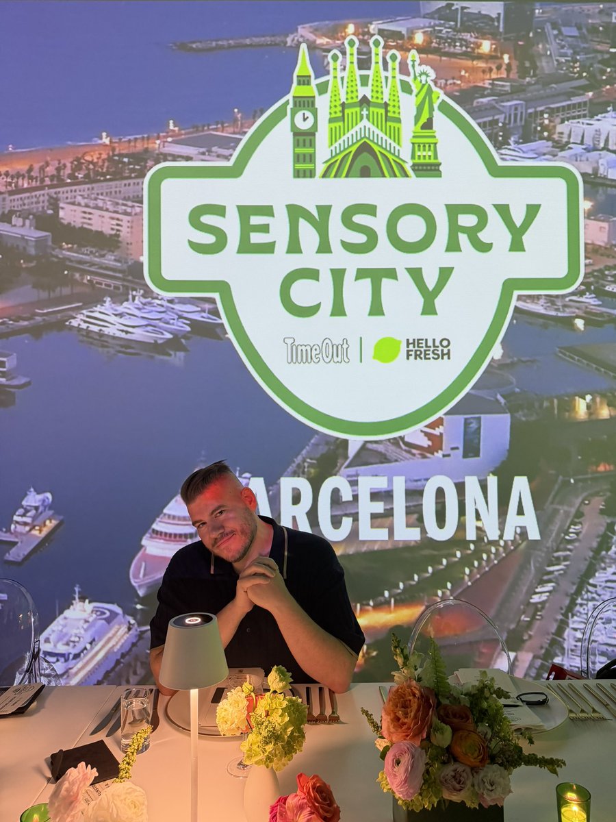 106th's tweet photo. Invited to an immersive tasting dinner for the upcoming @HelloFresh x @timeout globally inspired collab menu and it was delicious! #SensoryCity https://t.co/i45Y0W0scG