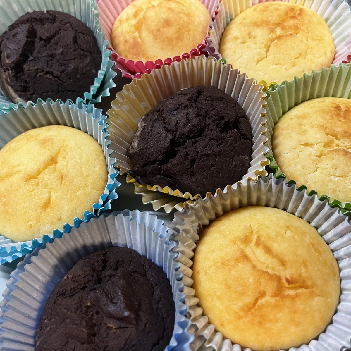 VolcomGirl182's tweet photo. 米粉。
うーん……美味しくなくはないけど……
やっぱりお菓子は小麦粉がいい……😑😑😑 https://t.co/FimK1fI2nI