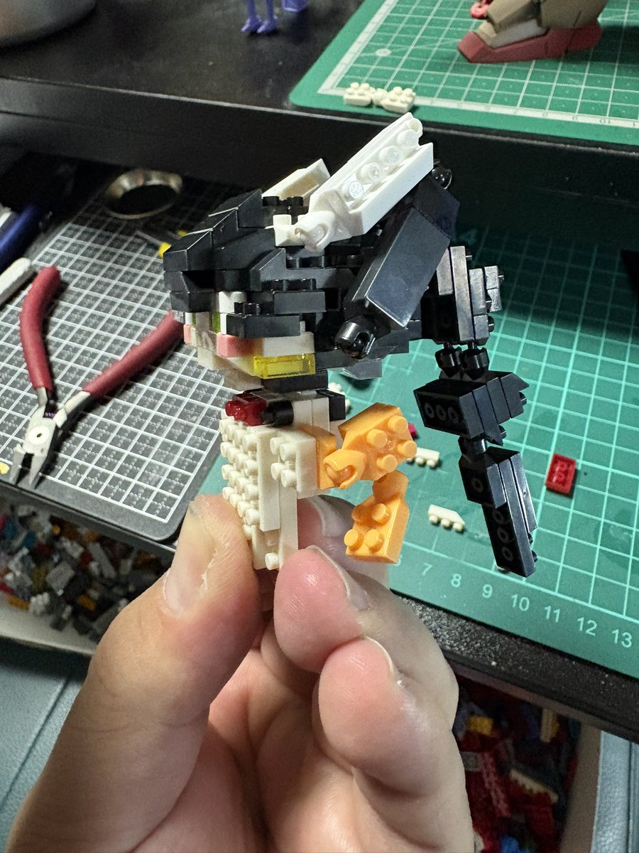 Funky_Guy's tweet photo. リリセナ始めました。アミラと比べて無いわけじゃないけど大口開けるのないから口表現なしで進めてます。どうなるかな？
#プチブロック
#魔力枯れのダークエルフ https://t.co/6nlxohHjqV