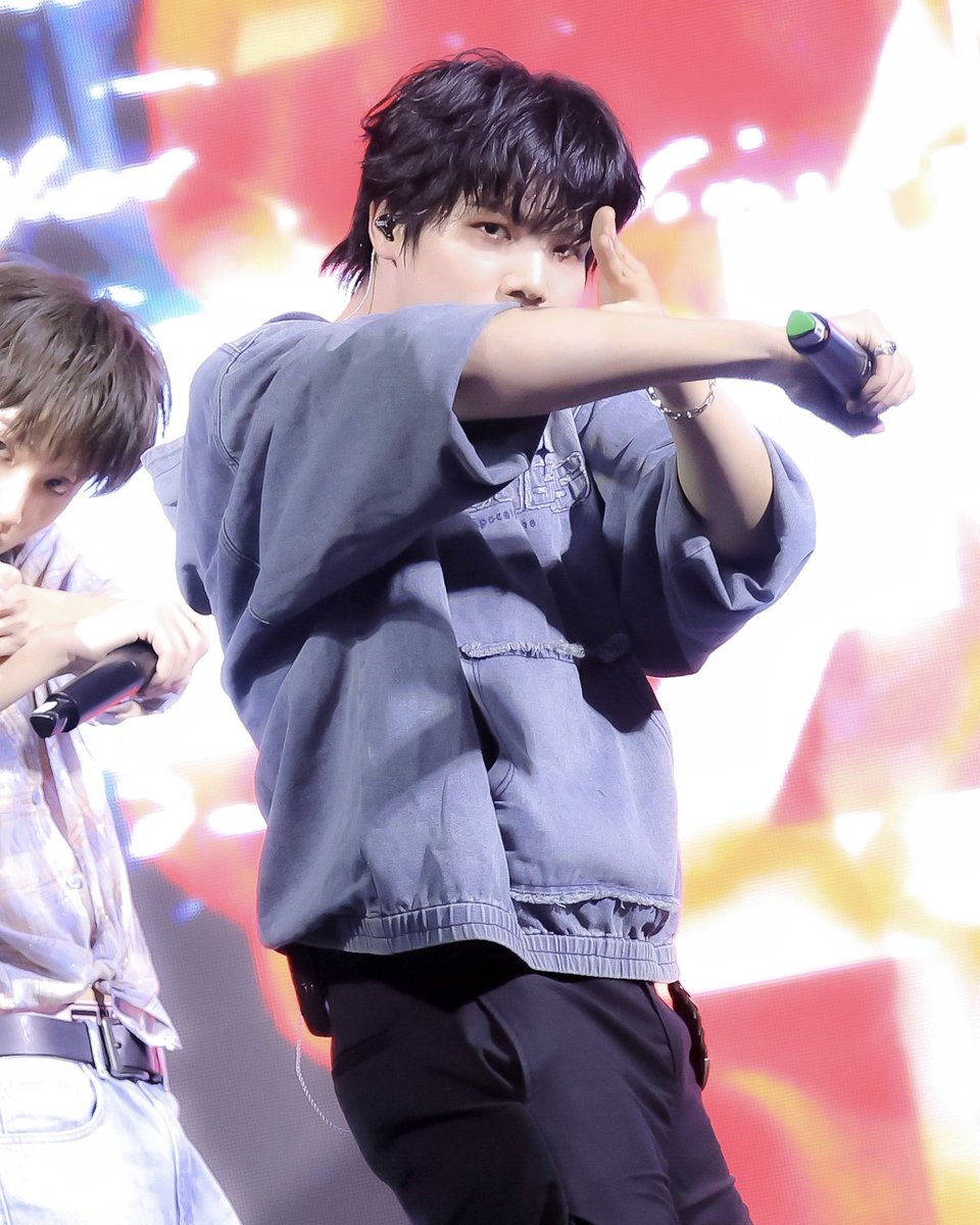 zhen_618's tweet photo. 260530 https://t.co/BABSFcLP9P