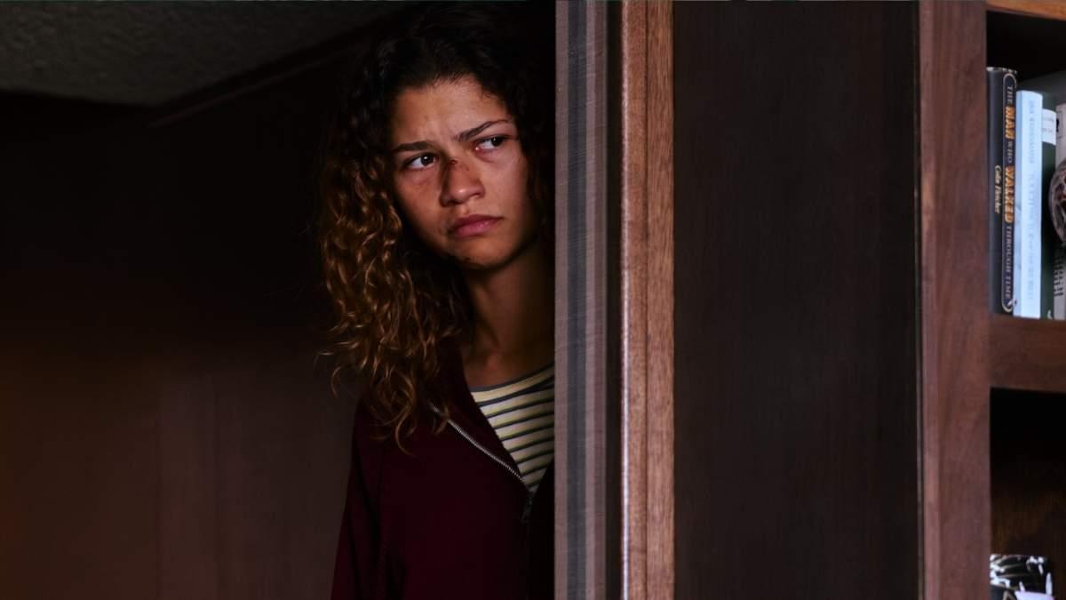 Mix96_7's tweet photo. 'Euphoria' Creator Sam Levinson Defends Series Finale: 'Honest Ending' | Mix 96.7 https://t.co/OwmeVMweG4 https://t.co/1w1mJDWWXL