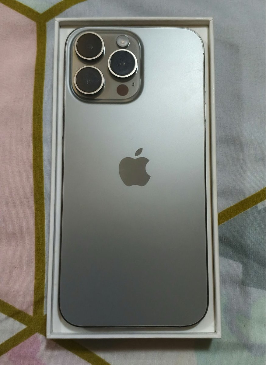 nbeettyy's tweet photo. Guys WTS, minat langsung DM aja yaa 
Jual santai Iphone 16 PM resmi 256 GB
Mulus like new
Body 100% tidak ada lecet pemakaian
BH 92%
Kelengkapan HP dan Dus Original
Diutamakan cod, lokasi Jakarta Timur
Harga sudah Net nego bensin saja

#iphone16pm #wts #zonauangㅤ #zonajajan https://t.co/14exCMTCb7