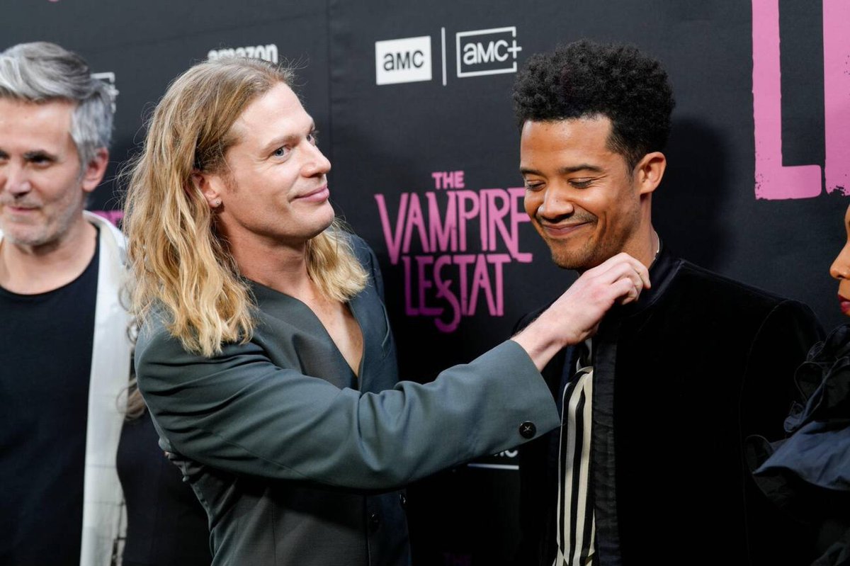 iwtvupdates's tweet photo. Sam Reid and Jacob Anderson look darling together on the black carpet for the #TheVampireLestat premiere! https://t.co/3J4uiqmIgv