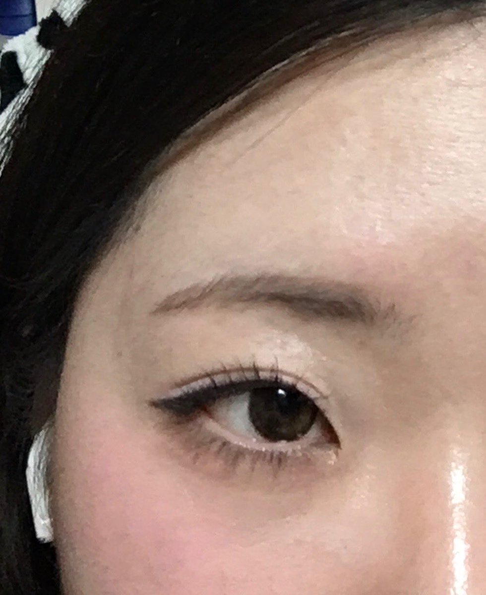 kkuizzy's tweet photo. 투크 블러셔 발라봤어요 🫶

왼쪽 사진: 새틴 도화밤 벚꽃
오른쪽 사진: 물크림 블러셔 베베살몬

베이스: 어뮤즈 에어리 포어 커버 쿠션[협찬]

#우유발색 https://t.co/24Jp9rf2Je