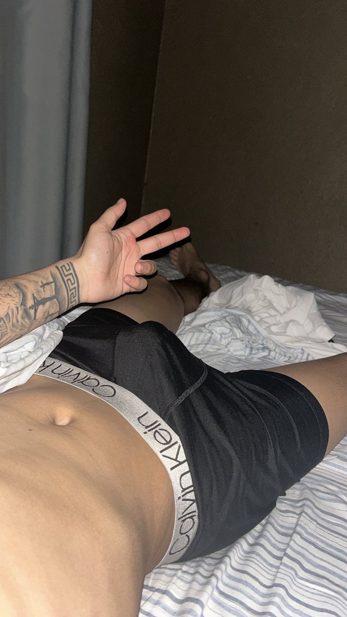 _rotx's tweet photo. Qn para chat hot?🥵 

Ando bastante cachondito😛💦
#hot #tijuanaa https://t.co/JQTPn5SoWS