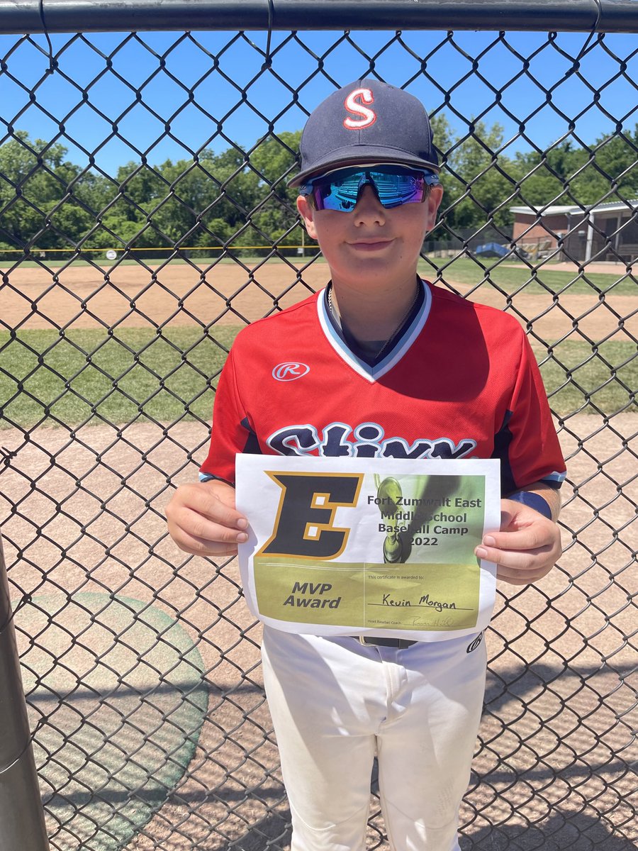 moogan_mike1's tweet photo. @FZE_Baseball middle school camp MVP and now high school team MVP!!! https://t.co/6gkfglBo3Z