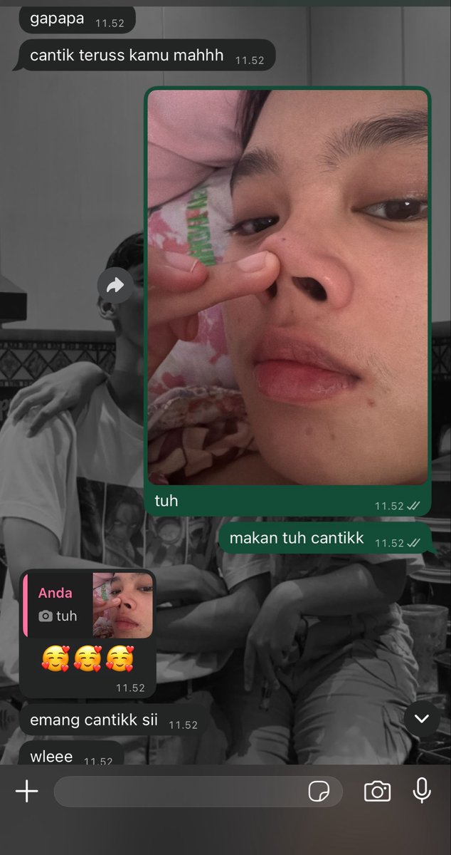 strawberriesss tweet media