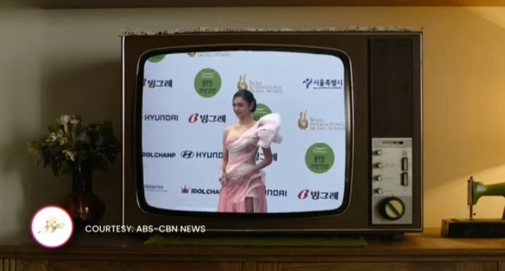 Jade07791563's tweet photo. Outstanding Asian Star at the Seoul International Drama Awards for "Linlang"
KimChiu20thAnniversary
#KimChiu20Years #20YearsOfKimChiu #KimChiu #ChinitaPrincess #2Decades https://t.co/bw2zA9g3xT