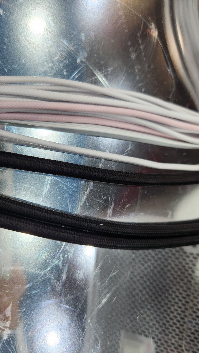 unikoshardware's tweet photo. UPDATE:
I AM SO SORRY ABOUT THE WIRES SPEC OF THE SEASONIC 12.5A 16PIN CABLE. AFTER CONFIRMING WITH SEASONIC AGAIN, IT IS STILL USING 16AWG WIRES, NOT 8AWG. 
MY BAD.

seosonic showcased their new 16pin cable 
- solder all six 12v terminals together (not an external bridge few centimeters away)
- both two ends got the same soldering (no specific installation direction)
-STILL THE SAME 16 AWG WIRES
- 12.5a spec instead of the standard 9.2a
- strengthens the terminals for multiple insertions without increasing the resistance
- flexible / bendable cable, very soft

no pricing no eta.
it is compatible with other brands psu and gpu as long as they use the reference 16pin.

it seems soldering 12v terminal is the way to mitigate the 16pin problem.
asus does that and it is proved to be great. it is said corsiar and segotep are going to do the same by adding an extra bridge to the 12v wires.
now seasonic joins the party but with a different approach that the location of bridging is just even closer to the terminals. what's more is that seasonic bridges the 12v terminals on both ends unlike other solution.