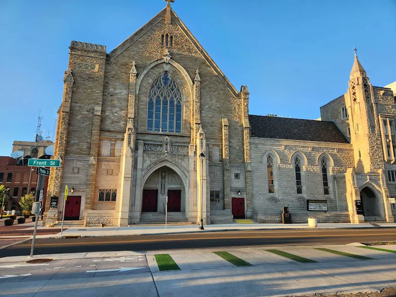 MethodistAesth's tweet photo. Trinity United Methodist Church, Youngstown, Ohio (United Methodist Church) + Chapel https://t.co/uEKNfJ9FLp