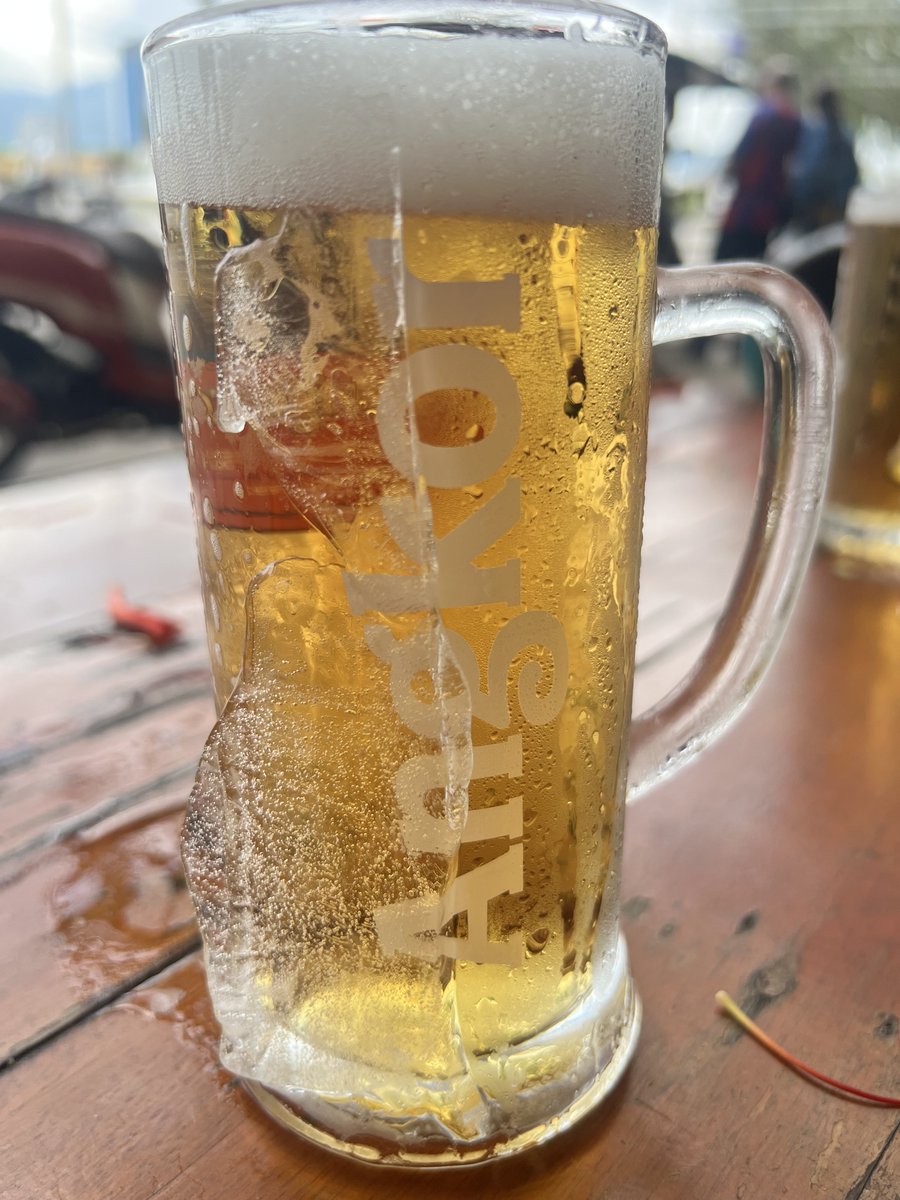 2MoonJunction14's tweet photo. A good selection of £0.56 pints yesterday in Kampot Cambodia 🇰🇭 @pintsofbeauty https://t.co/uI3zcUDc4M