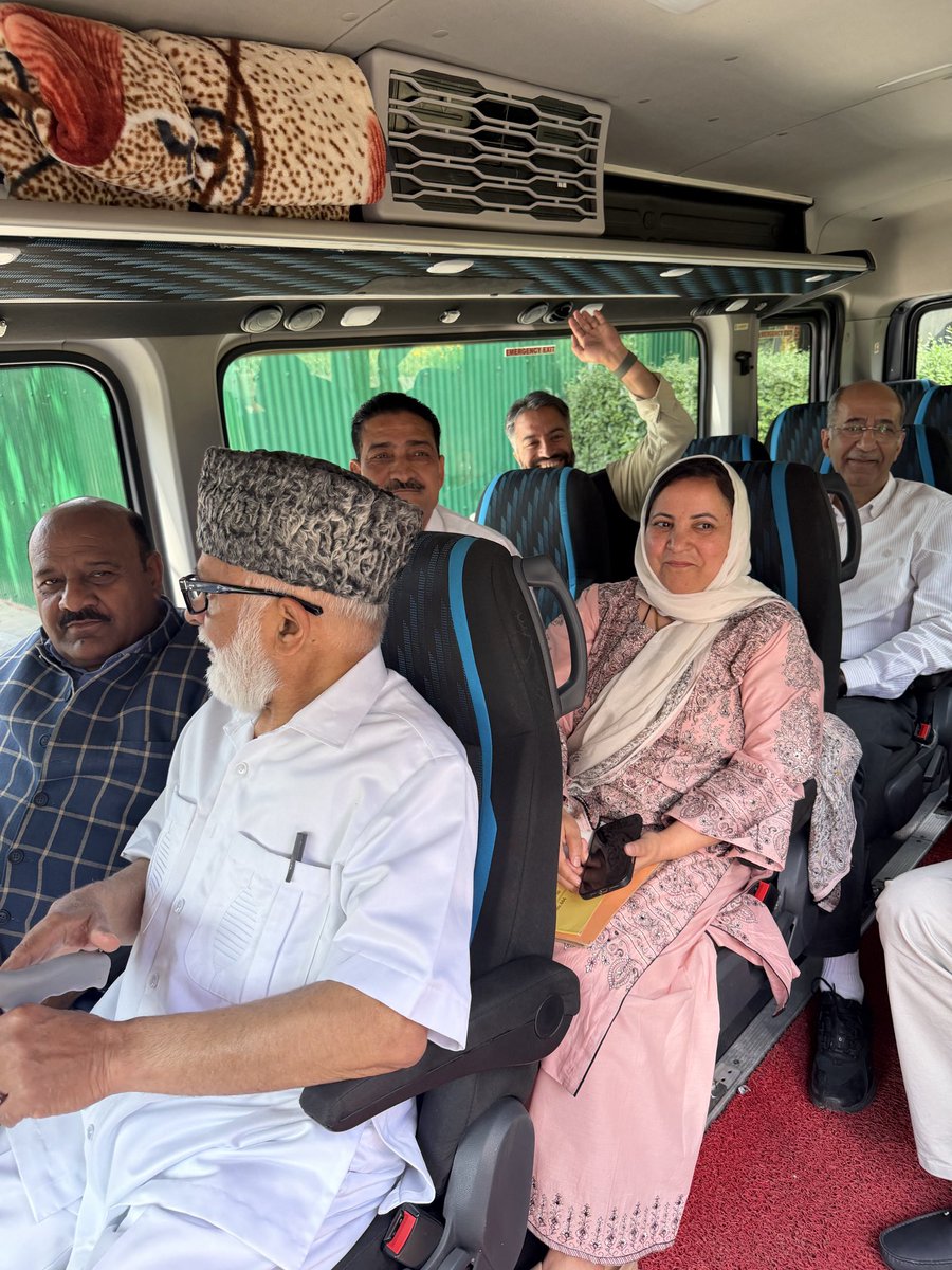 OmarAbdullah's tweet photo. We are off for an off-site to spend the day taking stock of the last 19 months - the good, the not so good &amp; everything in between. https://t.co/byIQXWgsdk
