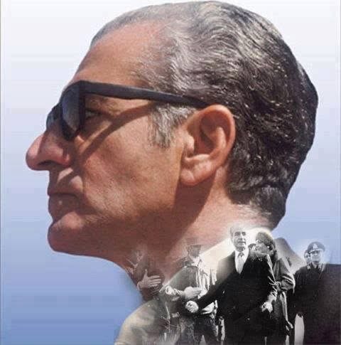 ShDelfan's tweet photo. ۴۷ سال تبلیغ و تخریب نه فقط از سوی رژیم تبهکار اخوندی و جنایتکاران ۵۷ ایی بلکه از سوی رسانه های کثیف خارجی نام و چهره ات را عزیزتر و محبوب تر کرد. حتی آدمی مثل ترامپ هم به دوران با شکوه ات اعتراف کرده. 
#شاهنشاه_روحت_شاد https://t.co/rzdEKXvTVQ