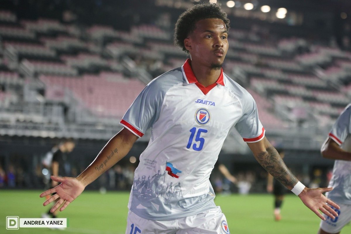 ActuFoot_'s tweet photo. 🚨🚨 HAÏTI 🇭🇹 A LÂCHÉ UN 4-0 À LA NOUVELLE-ZÉLANDE 🇳🇿 CETTE NUIT ! ✅🤯

⚽️ Providence
⚽️ Joseph
⚽️ Pierrot
⚽️ Lacroix https://t.co/QRlFBc46da
