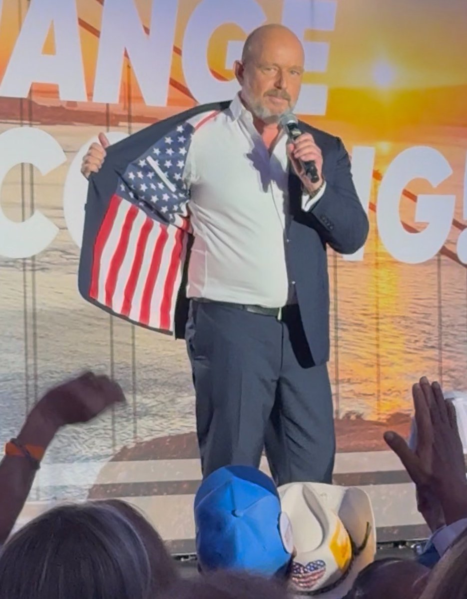MrHarryCole's tweet photo. Quite the jacket for @SteveHiltonx — an immigrant who is currently leading the count in California 

He’s renounced his British citizenship… and well: https://t.co/bXrfs5p5bU