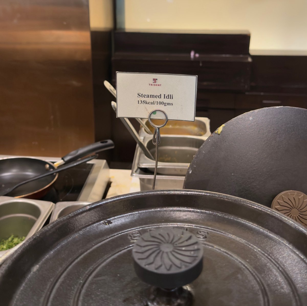 throttleandtech's tweet photo. One great thing about 5 star hotels: they mention the calories and allergens for a serving. If you don’t monitor your intake, you ignore it. But the information is there. https://t.co/kx8BTiJU2A