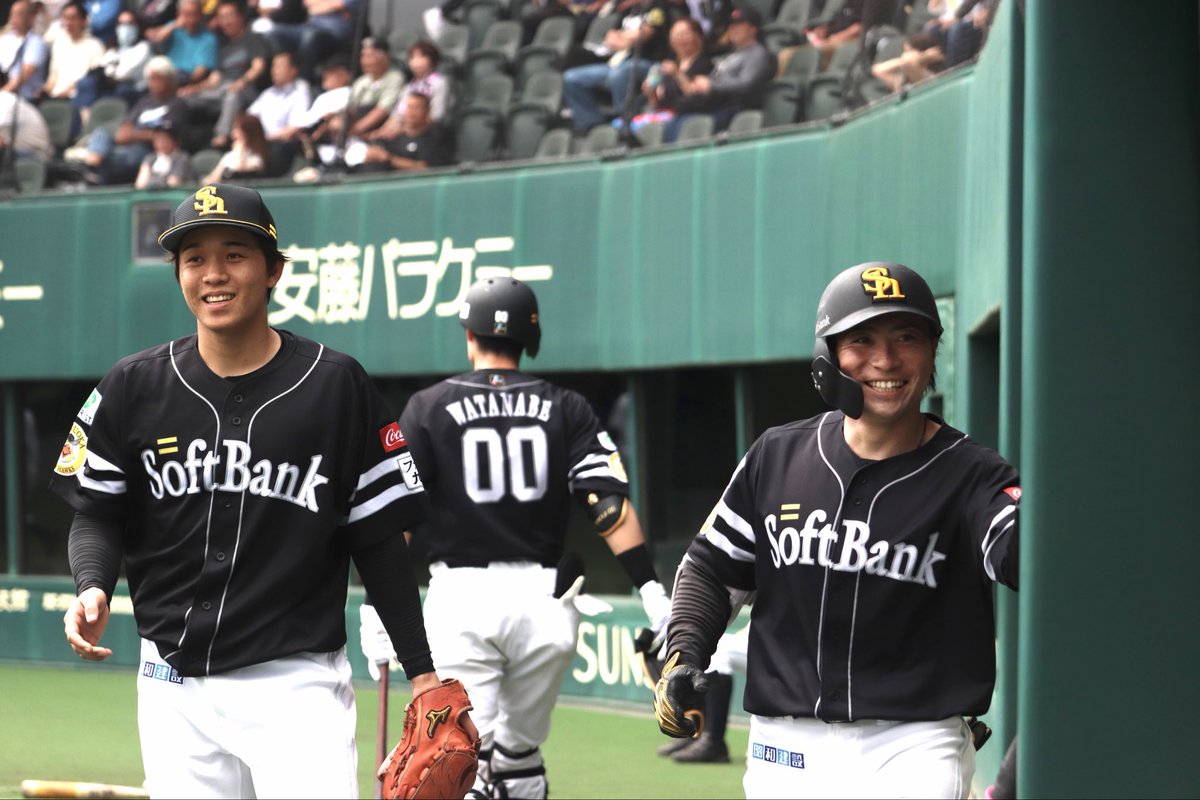 takafullc2's tweet photo. 【2軍】

大泉周也選手が同点ソロ！

#sbhawks #鷹フル https://t.co/ZQtdvRUpyJ