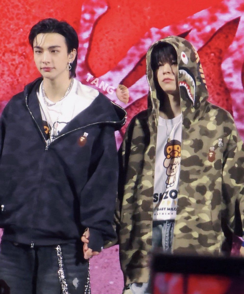 mangohyune's tweet photo. "haiiii, this is my friend seungminnie!!" https://t.co/S5jaVHu03B