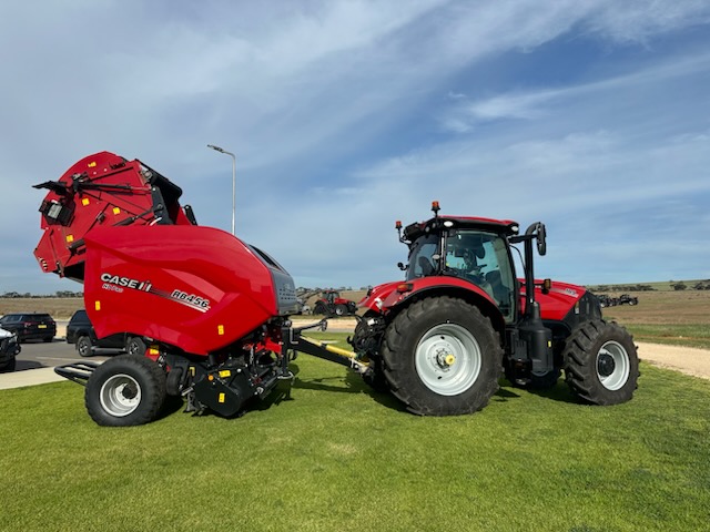 CaseIHAus's tweet photo. Last month in Murray Bridge, SA, for Case IH product training with our dealerships!

📸 Larwoods Ag Services https://t.co/Rg6qzAoFMs