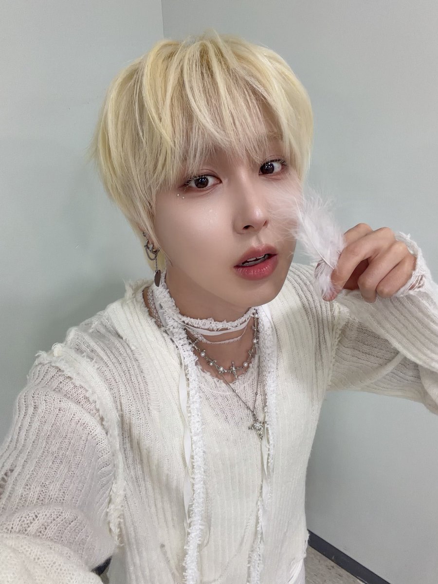 ham_giuk's tweet photo. 극락뀩락 https://t.co/avlhfmSgbT