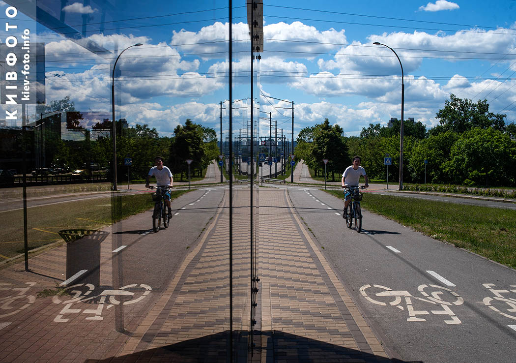 kievfoto's tweet photo. Оболонь в хмарках в перші дні літа
#київфото #Оболонь #київ #kyiv #фотографіїкиєва https://t.co/end8UAl67T
