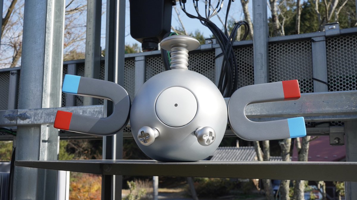 plasmaclusterha's tweet photo. ポケパークで色んなポケモンを見て実際に触って、眉間の凹凸や目の溝の着色、塗装による表現、自分の作品との違い。色んな部分でめちゃくちゃ参考になった。

俺はまだまだポケモンを上手く作れる💪
やる気出てきたー‼️ https://t.co/AWCRopGFDn