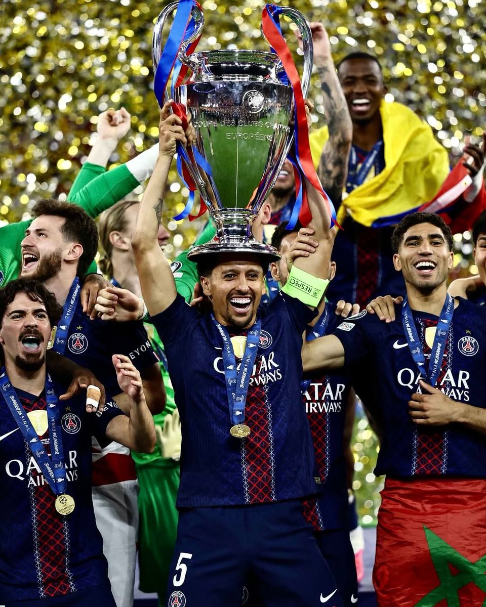 t7psg_'s tweet photo. Marquinhos deserves this so much...

He has experienced every major heartbreak of PSG in the UEFA Champions League, yet he never gave up. Remained loyal and captained us to BACK TO BACK Champions Leagues.

Biggest legend in PSG history 👑 https://t.co/fz4eJ8pVZD