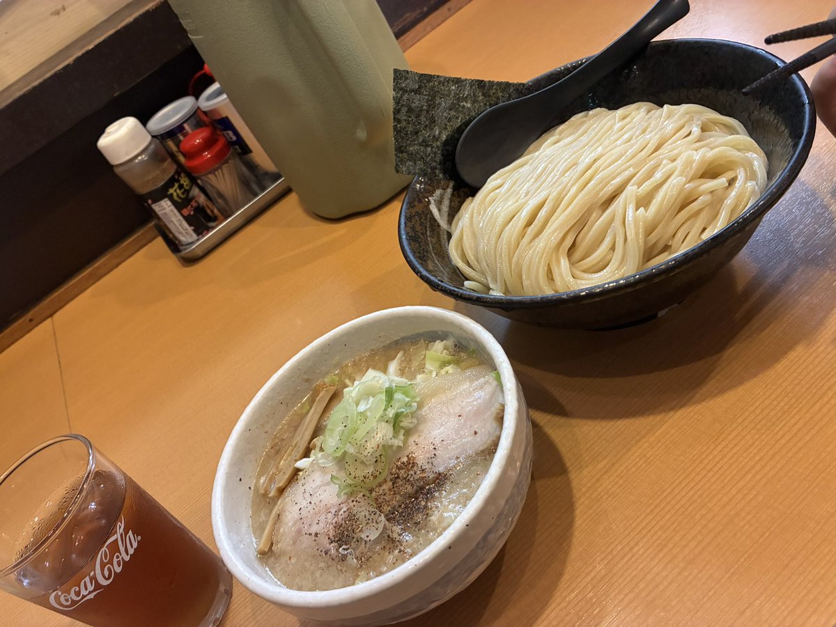 SINIKAMA06's tweet photo. バレたか(笑) https://t.co/WQ087rb4s2