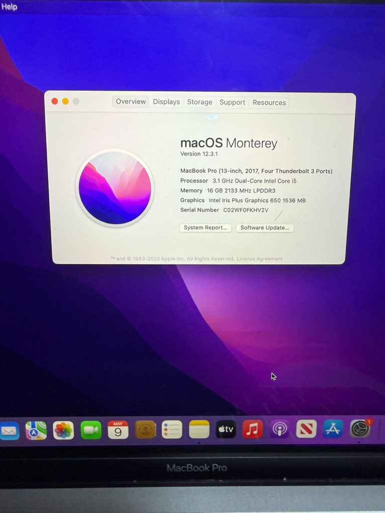 techielaptops's tweet photo. MacBook Pro 2017, 13”, core i5, 512gb ssd, 16gb ram, touchbar, silver.   charger: 

N500,000 https://t.co/5db7hEpvUr
