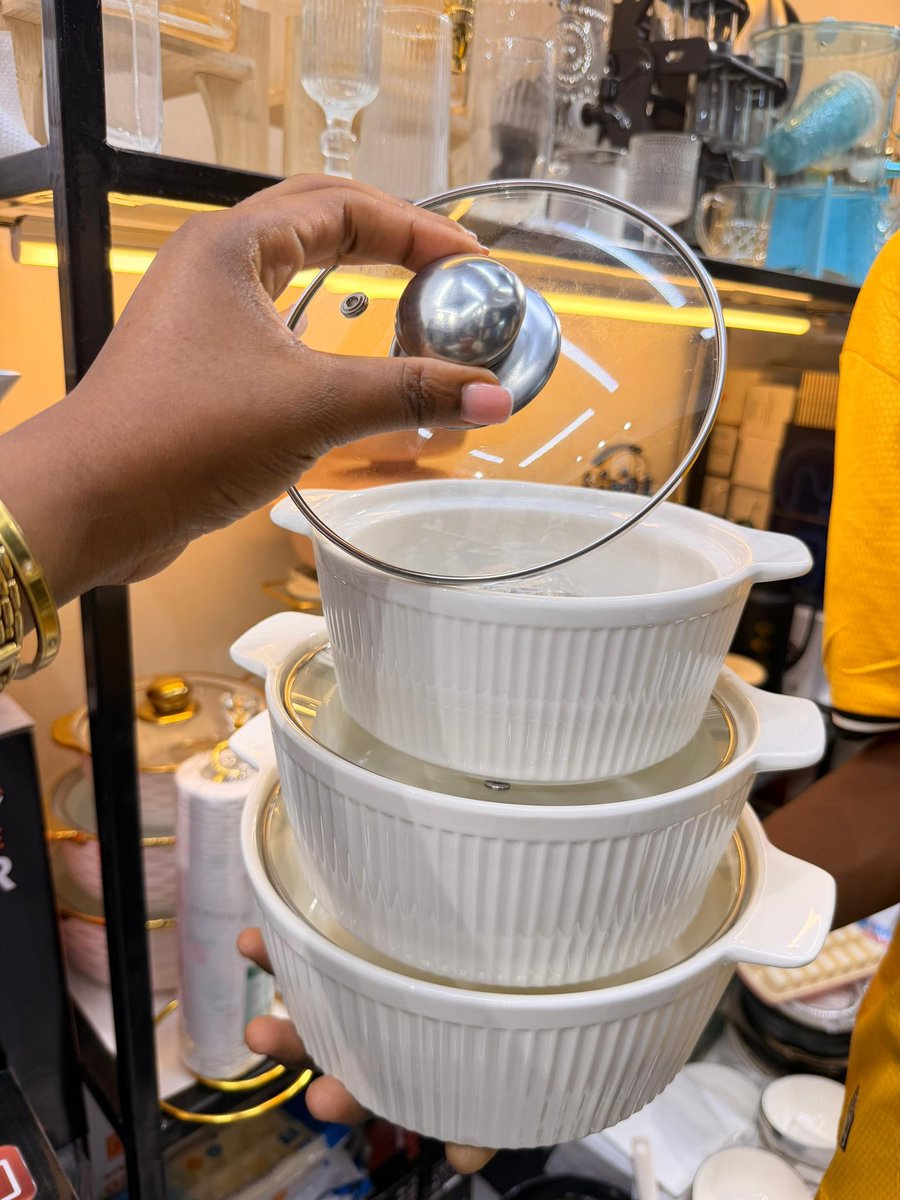 CrystalCF4's tweet photo. Today I am selling household items n kitchenware 
📌0117476324 https://t.co/tvmoryRQzn